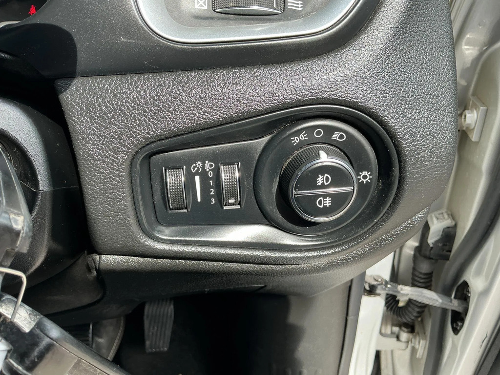 Jeep Renegade 1.4T Multiairii Limited Suv Euro Red #17