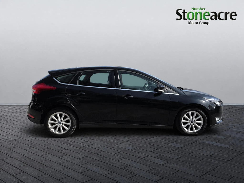 Ford Focus 1.5 Tdci Zetec Estate Euro 6 S White #7