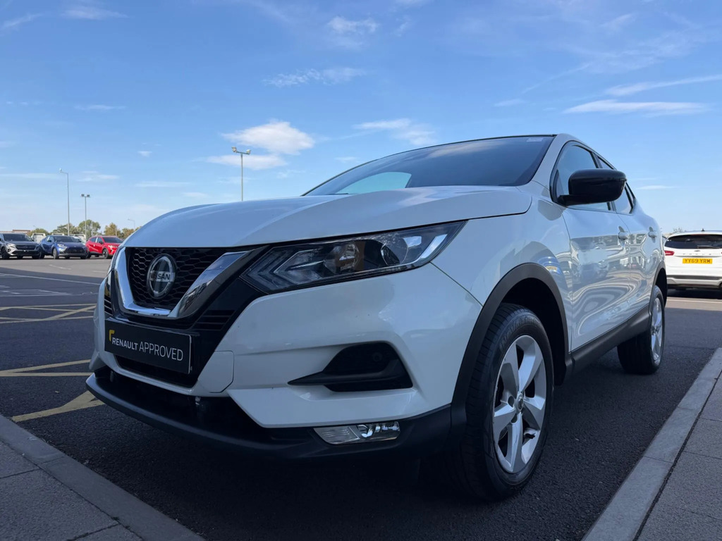Nissan Qashqai 1.5 Dci Acenta Premium Suv  #3
