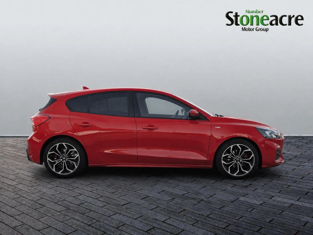 Ford Focus 1.5 Ecoblue St-line X Hatchback #6