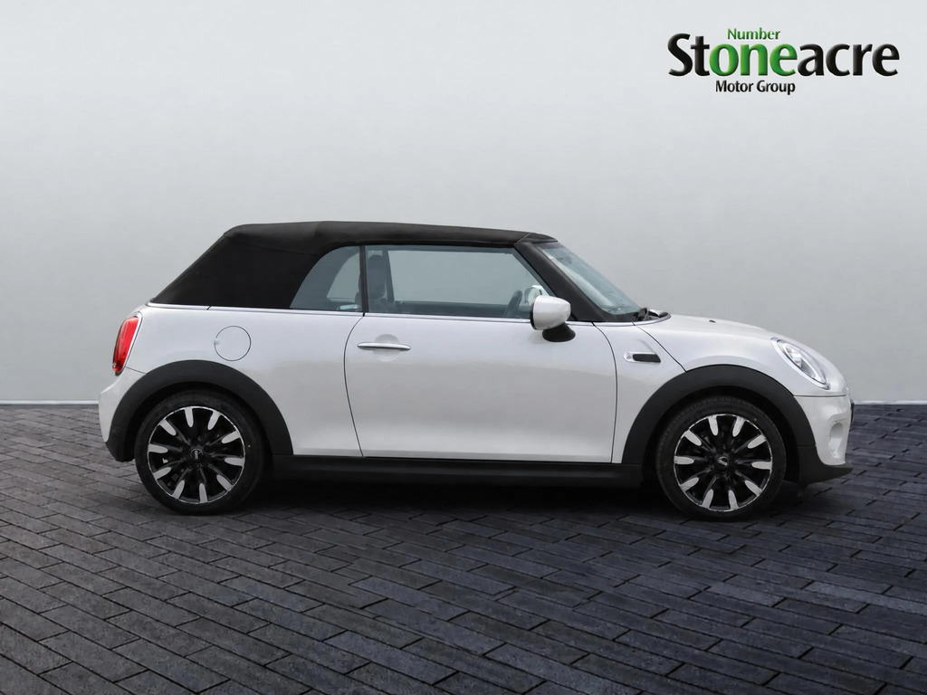 Mini Convertible 1.5 Cooper Exclusive Euro 6 Ss PE19XWR #2