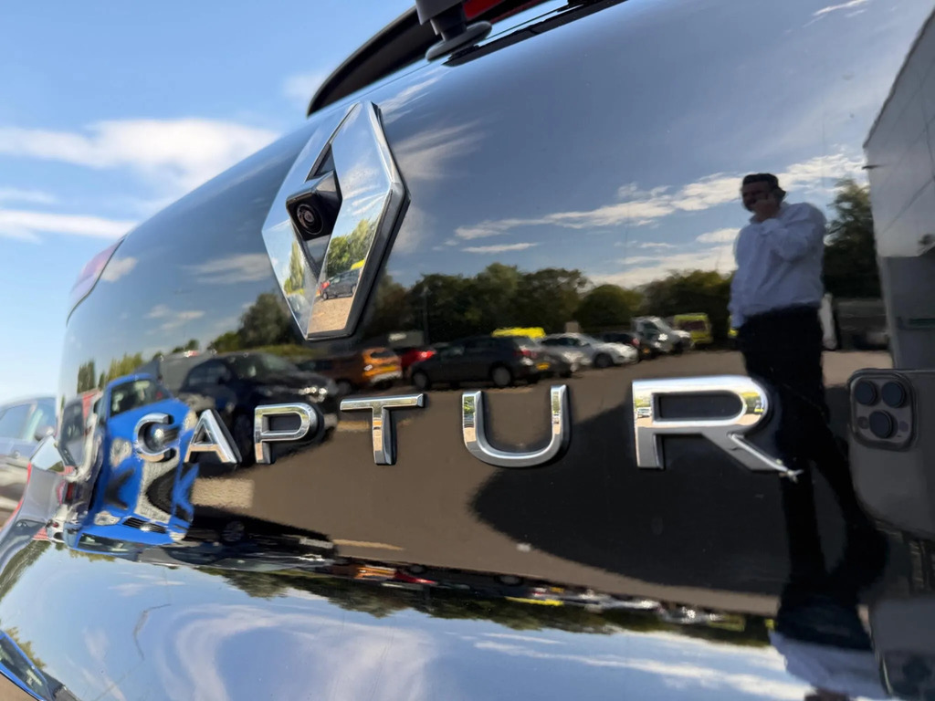 Renault Captur 1.6 E-tech Full Hybrid 145 Techno #3