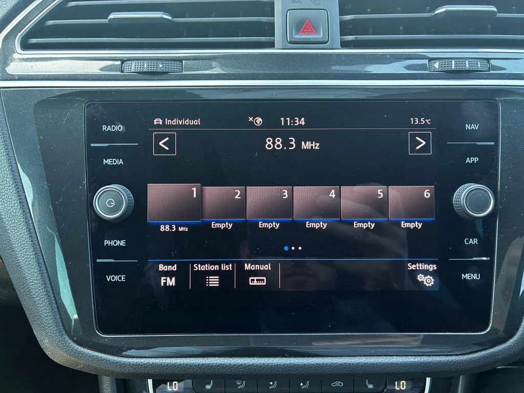 Volkswagen Tiguan 2.0 Tdi 190 4Motion Sel Dsg Black #34