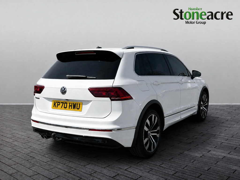 Volkswagen Tiguan 2.0 Tdi 190 4Motion Sel Dsg Black #2