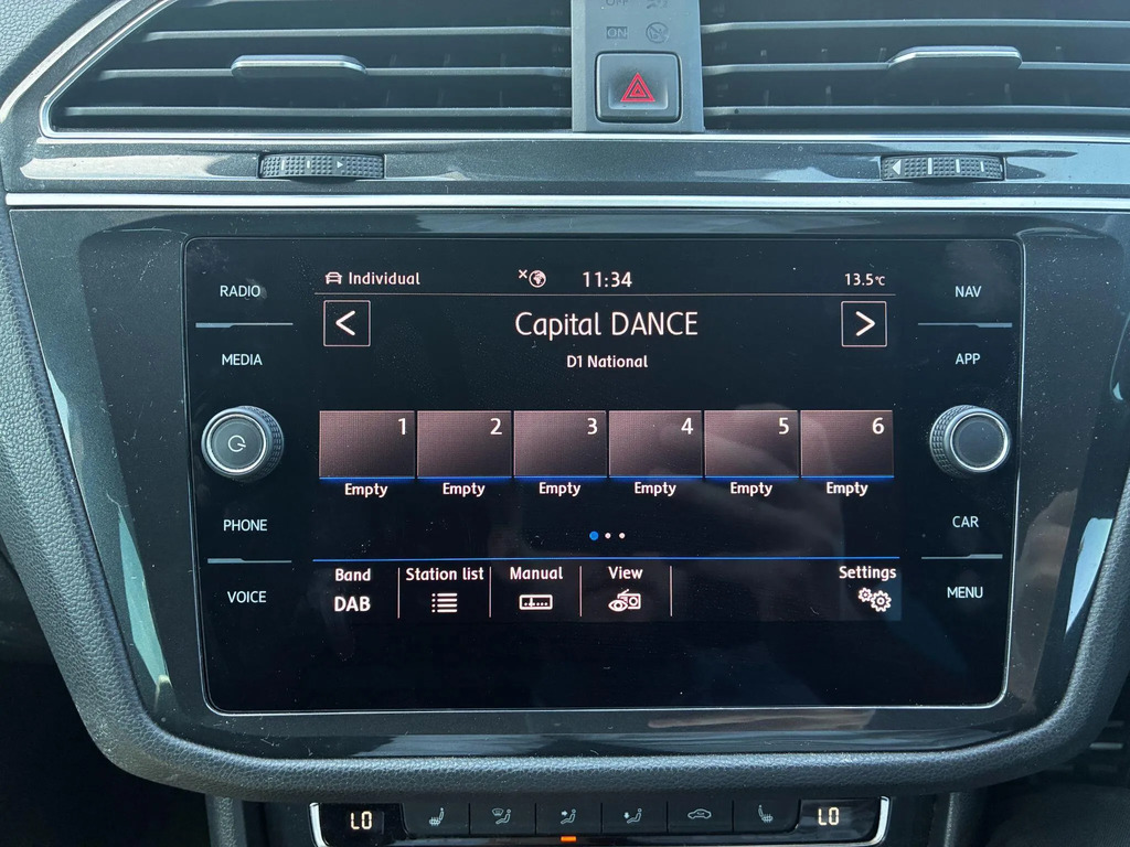 Volkswagen Tiguan 2.0 Tdi 190 4Motion Sel Dsg Black #17