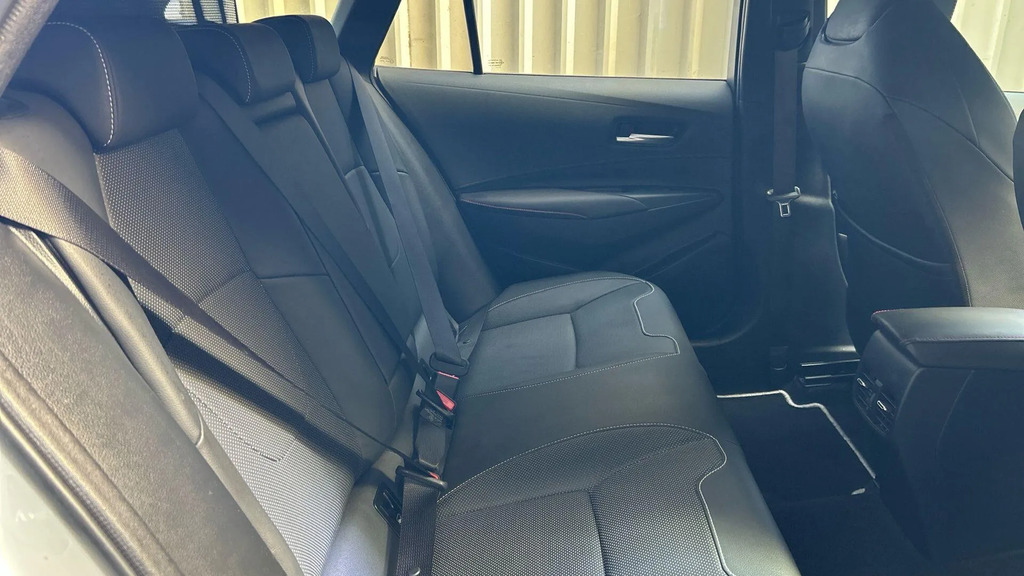 Toyota Corolla 1.8 Vvt-i Hybrid Icon Cvt White #16