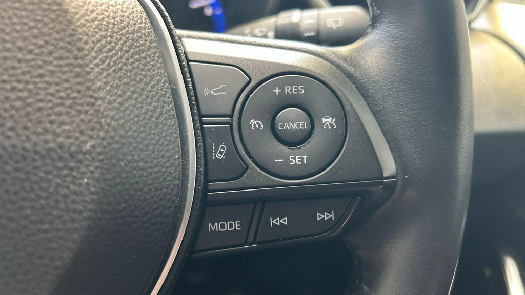 Toyota Corolla 1.8 Vvt-i Hybrid Icon Cvt White #38