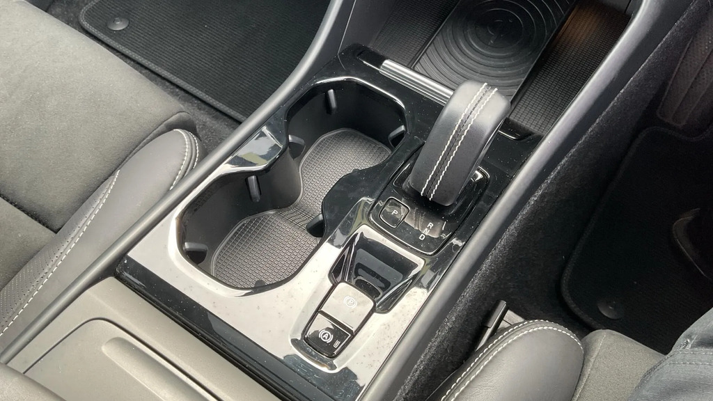 Volvo XC40 2.0 T4 Momentum Awd Geartronic #24