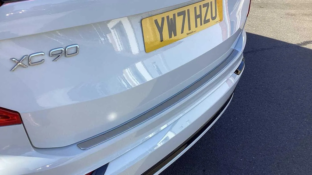 Volvo XC90 Recharge R-design, T8 Awd Plug-in Hybrid, Seven In  #22
