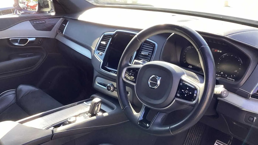 Volvo XC90 2.0 B5d 235 R Design  #4