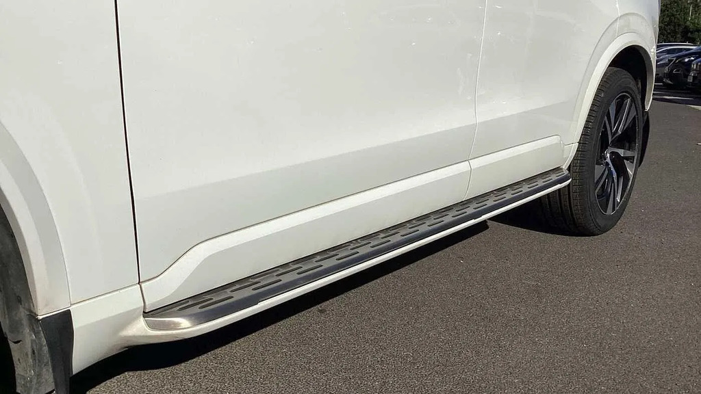 Volvo XC90 Recharge R-design, T8 Awd Plug-in Hybrid, Seven In  #16