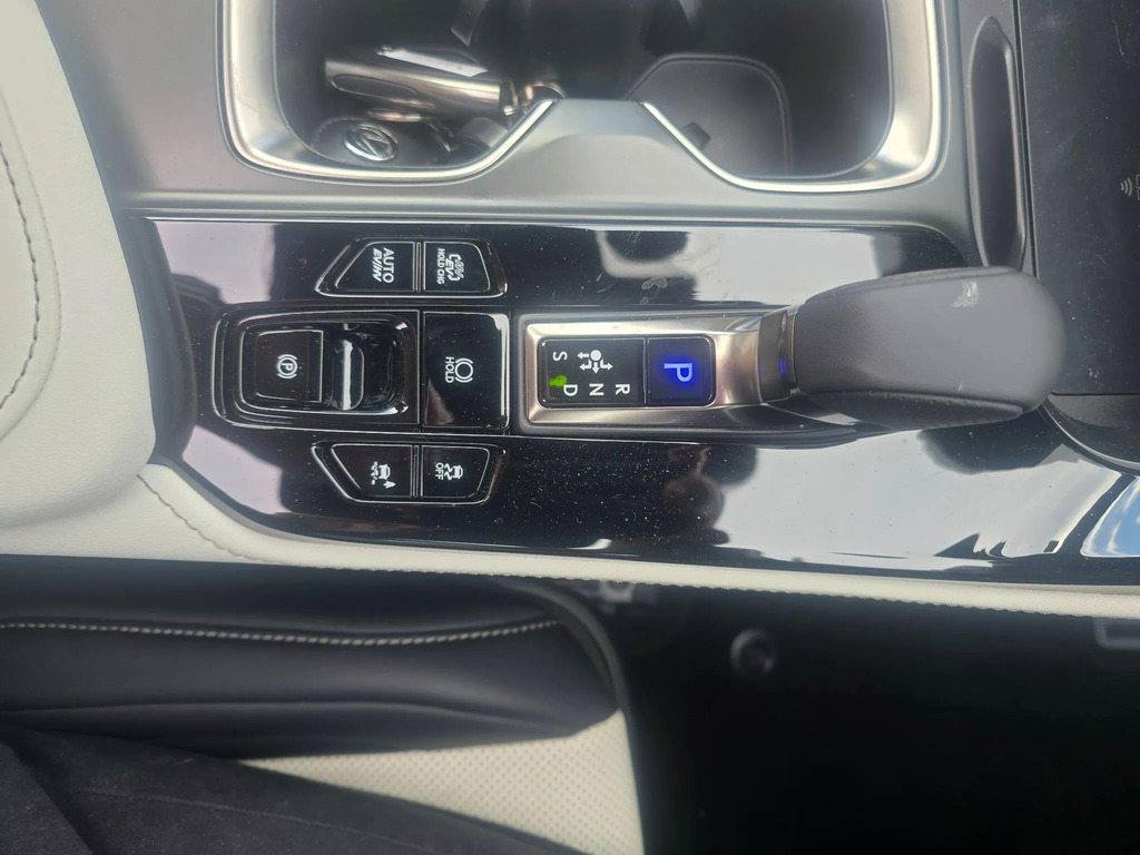 Lexus NX 2.5 450H 18.1Kwh F Sport Suv Plug-in H Black #22