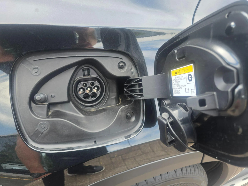 Lexus NX 2.5 450H 18.1Kwh F Sport Suv Plug-in H Black #28