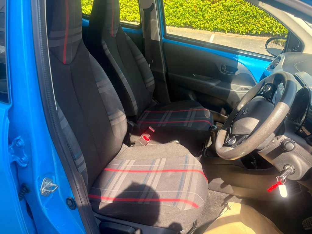 Peugeot 108 1.0 Allure 2 Tronic Euro 6 2016 Blue #9
