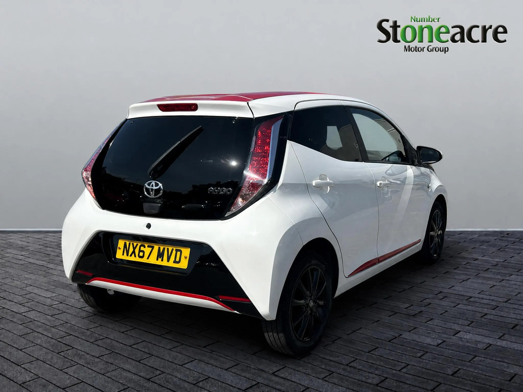 Toyota Aygo 1.0 Vvt-i X-press Hatchback  #4