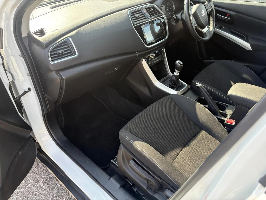 Suzuki SX4 S Cross 1.4 Boosterjet Mhev Sz-t Euro 6 Ss #9