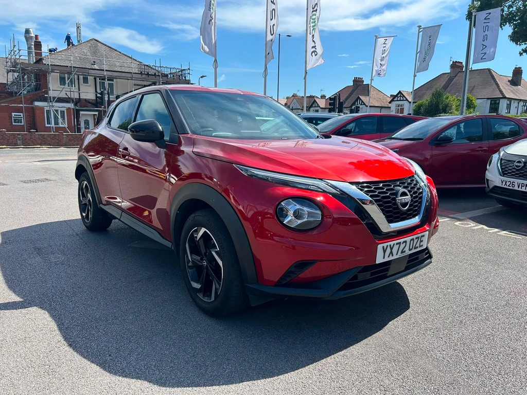 Nissan Juke 1.0 Dig T Tekna Suv Euro 6 Ss Red #1