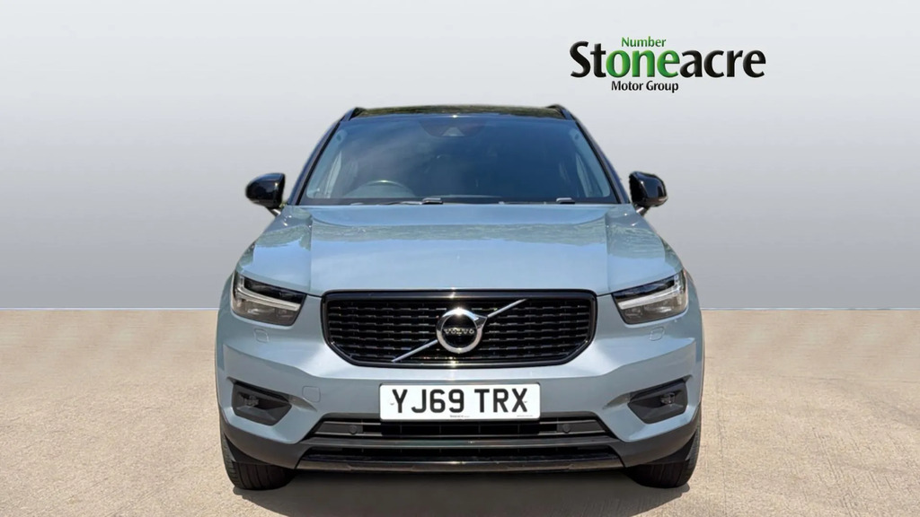 Volvo XC40 1.5 T3 163 Inscription Geartronic Black #8