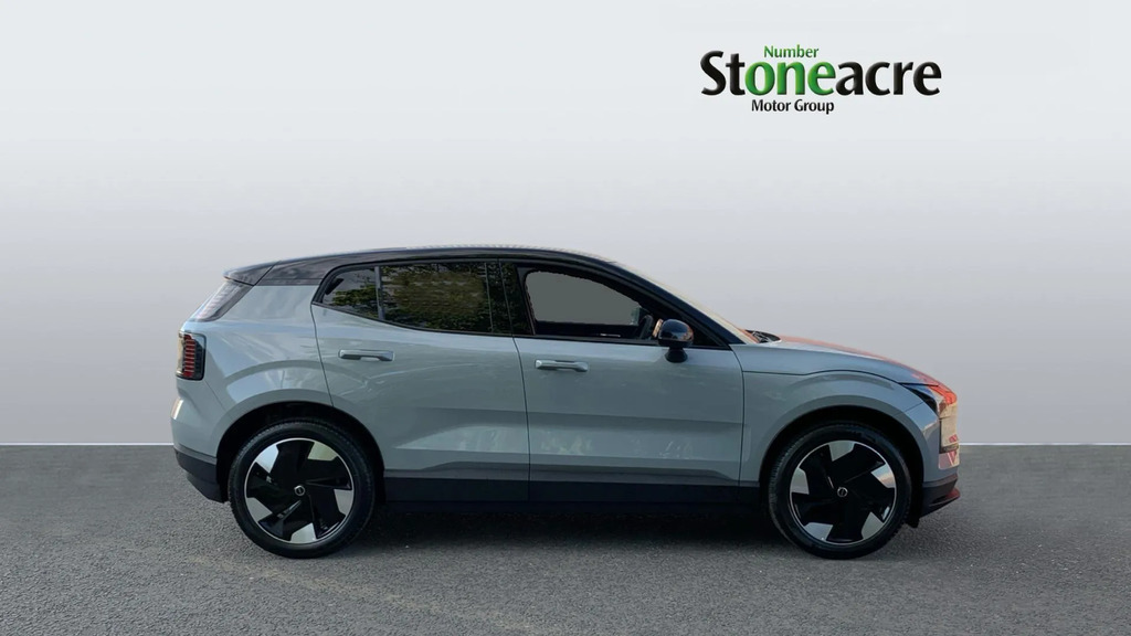 Volvo EX30 315Kw Twin Motor Performance Ultra 69Kwh #3