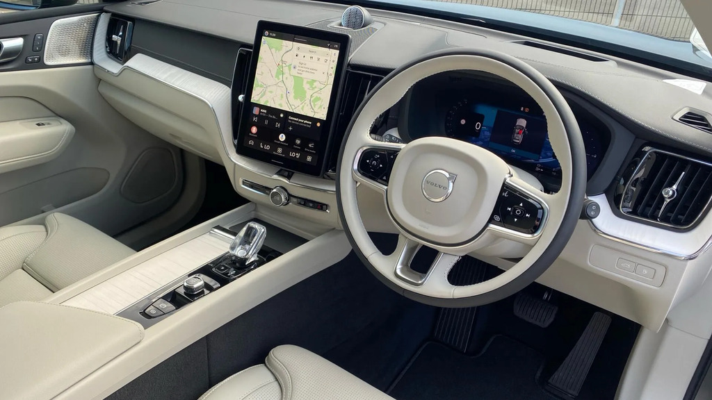 Volvo XC60 2.0 T8 18.8Kwh Ultra Dark Awd Euro 6 Ss #4