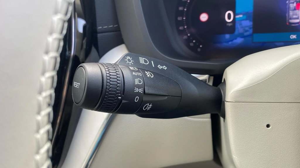 Volvo XC60 Plus, T6 Awd Plug-in Hybrid, Dark Black #20