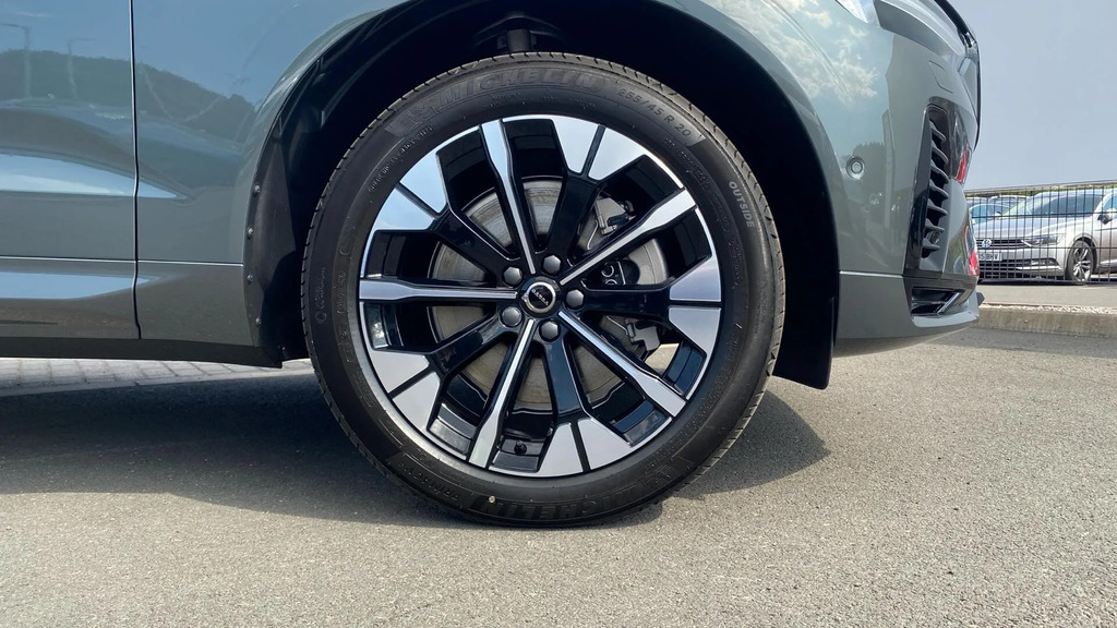 Volvo XC60 Plus, T6 Awd Plug-in Hybrid, Dark Black #9