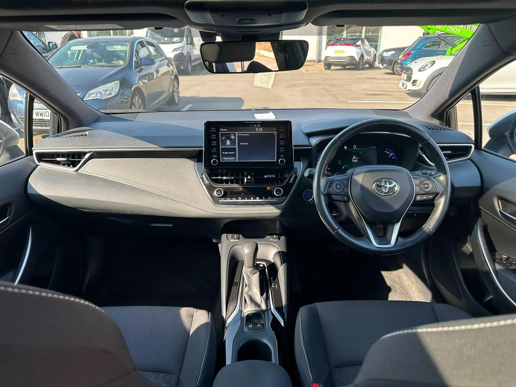Toyota Corolla 2.0 Vvt-h Design Hatchback  #5