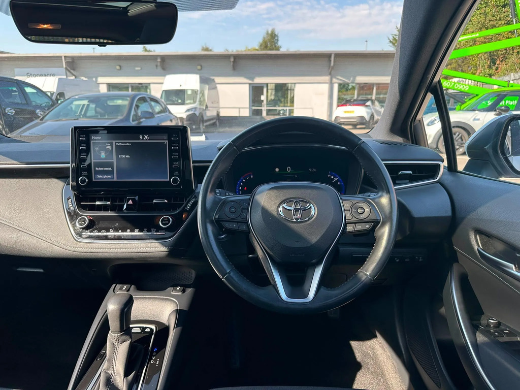 Toyota Corolla 2.0 Vvt-h Design Hatchback  #6