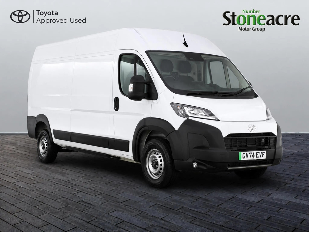 Toyota PROACE 42 110Kwh Icon Long Panel Van L3 Medium Roof 