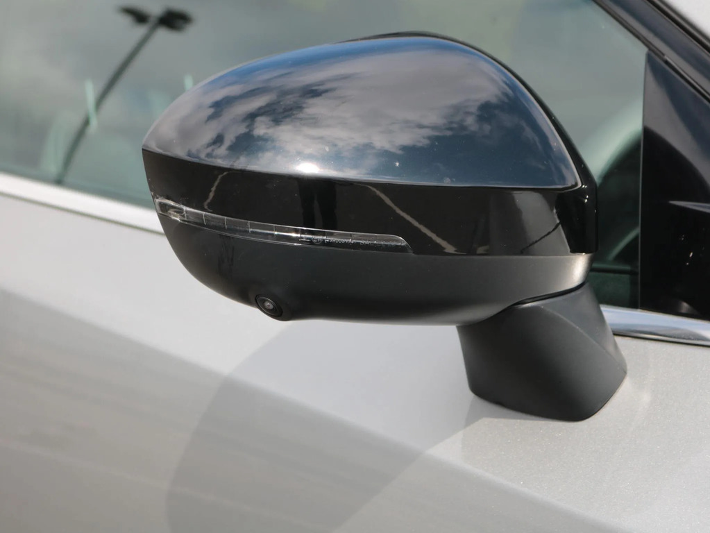 Nissan Qashqai 1.5 H E Power Tekna Suv Hybrid Black #11