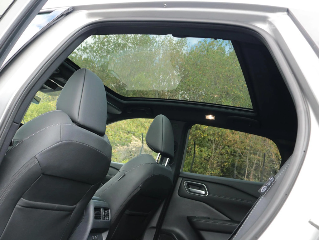 Nissan Qashqai 1.5 H E Power Tekna Suv Hybrid Black #29