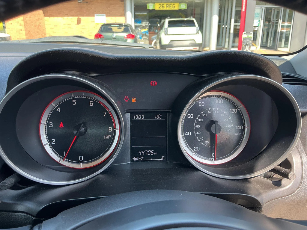 Suzuki Swift 1.0 Boosterjet Sz-t Euro 6 10,282 Car Details #18