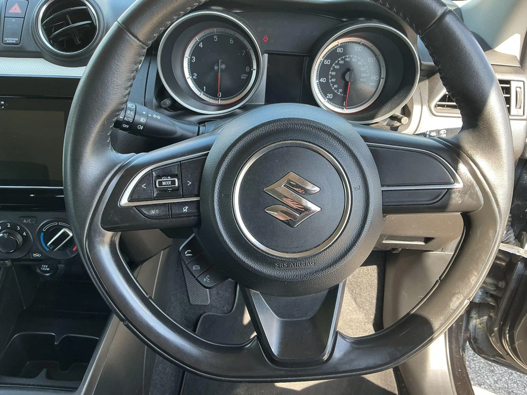 Suzuki Swift 1.0 Boosterjet Sz-t Euro 6 10,282 Car Details #19