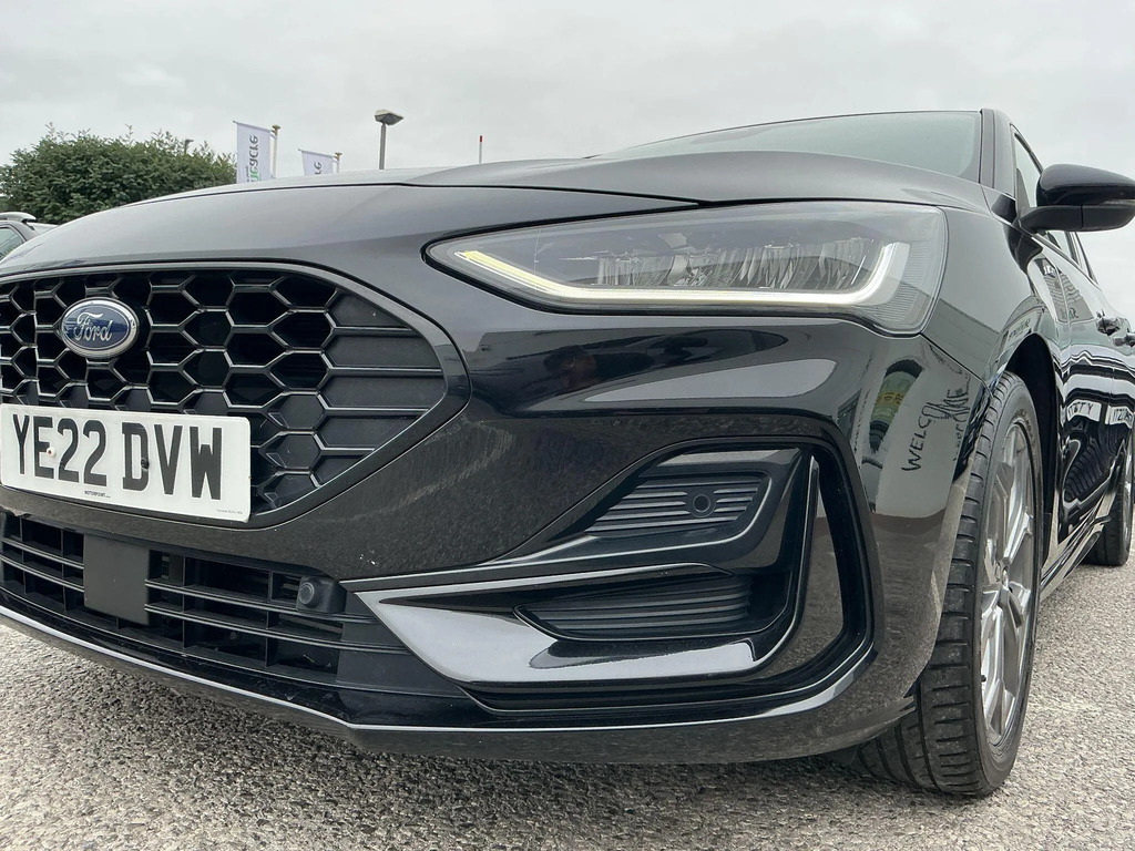 Ford Focus 1.0T Ecoboost St-line Vignale Estate Ma Black #36