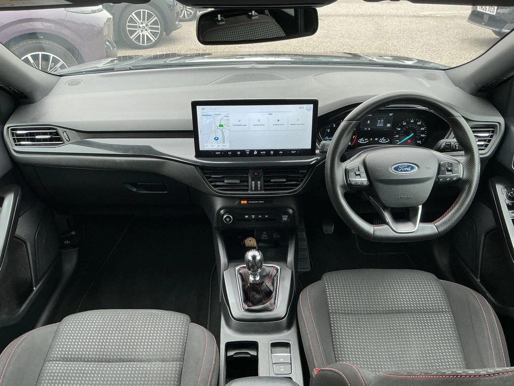 Ford Focus 1.0T Ecoboost St-line Vignale Estate Ma Black #17