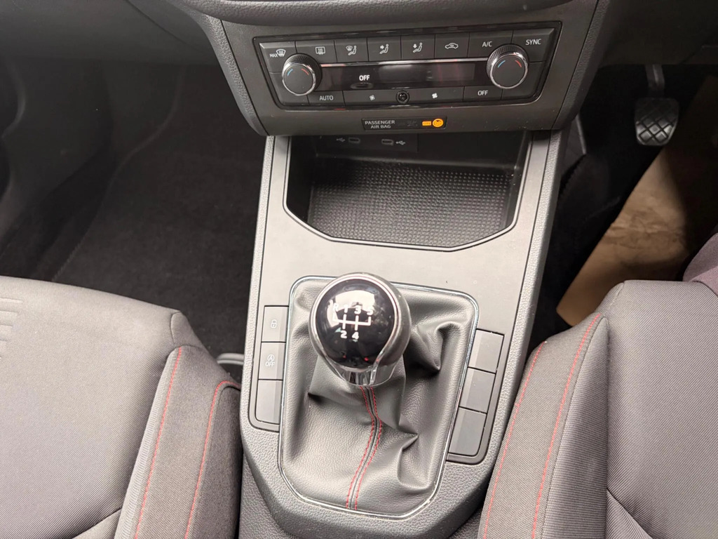 Seat Ibiza 1.0 Tsi 110Ps Fr Sport 5-Door White #15