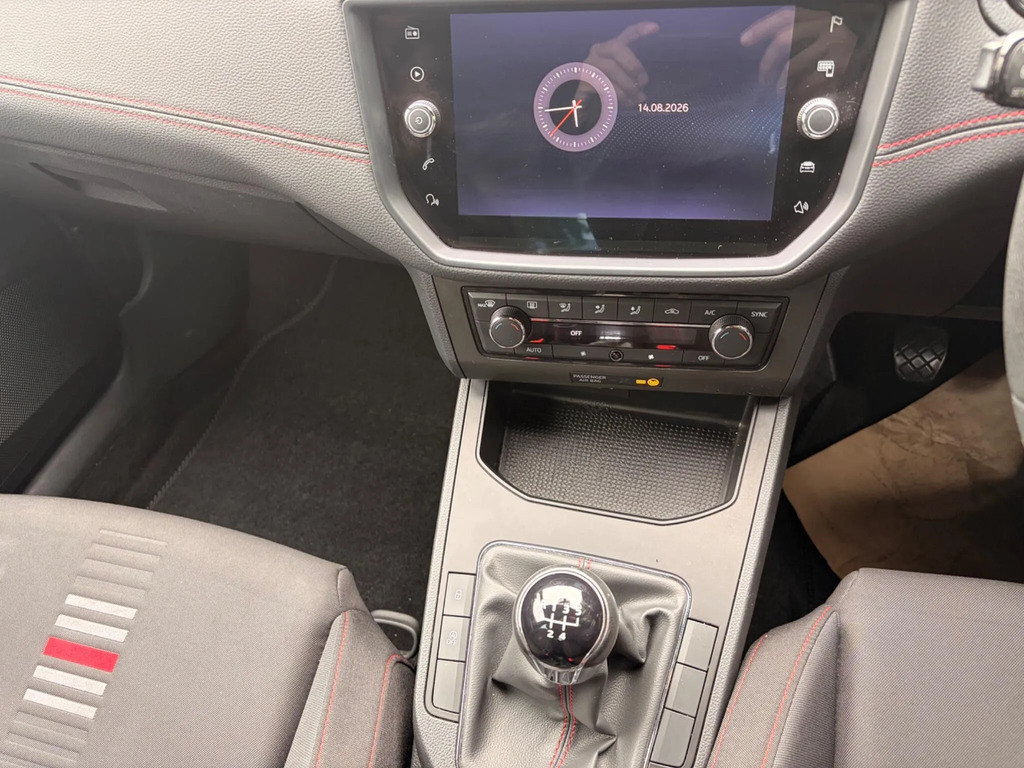 Seat Ibiza 1.0 Tsi 110Ps Fr Sport 5-Door White #13