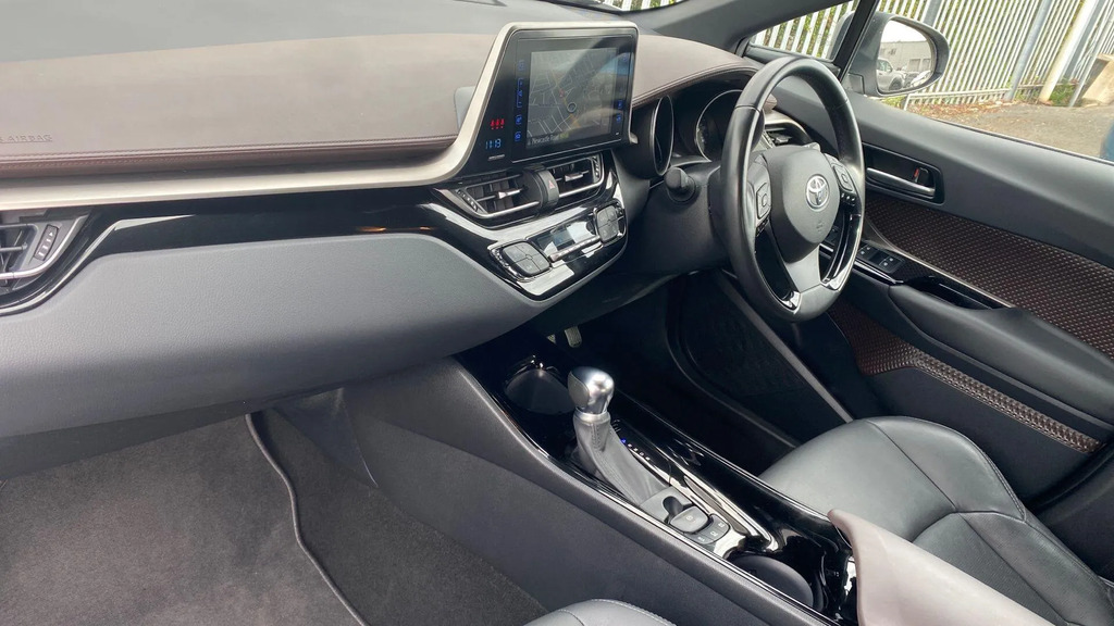 Toyota C-Hr 1.8 Hybrid Dynamic Cvt Full Toyota Service His Grey #33