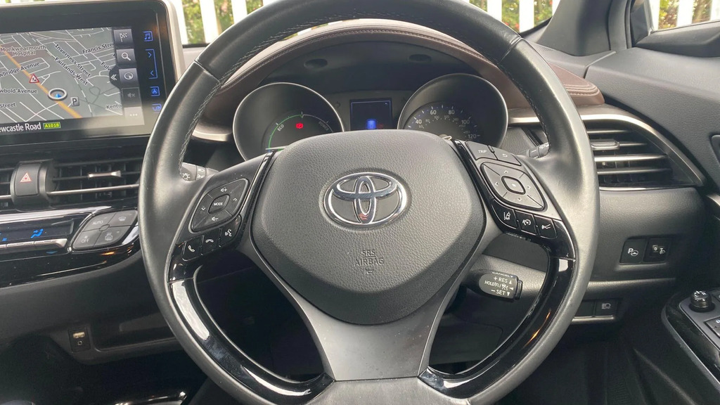 Toyota C-Hr 1.8 Hybrid Dynamic Cvt Full Toyota Service His Grey #11