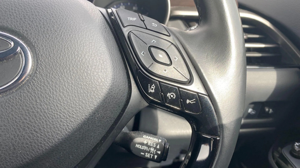 Toyota C-Hr 1.8 Hybrid Dynamic Cvt Full Toyota Service His Grey #29
