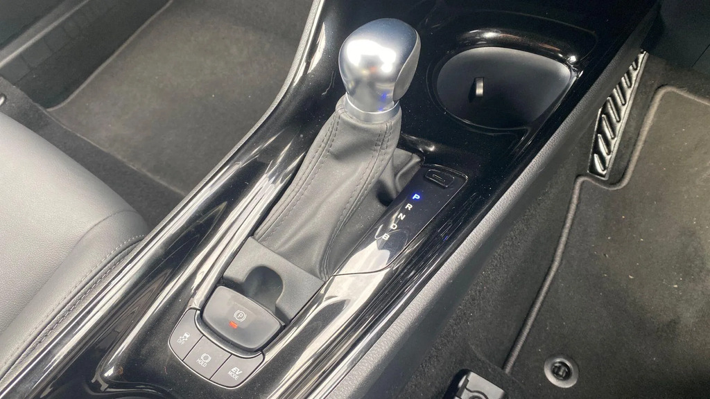 Toyota C-Hr 1.8 Hybrid Dynamic Cvt Full Toyota Service His Grey #26