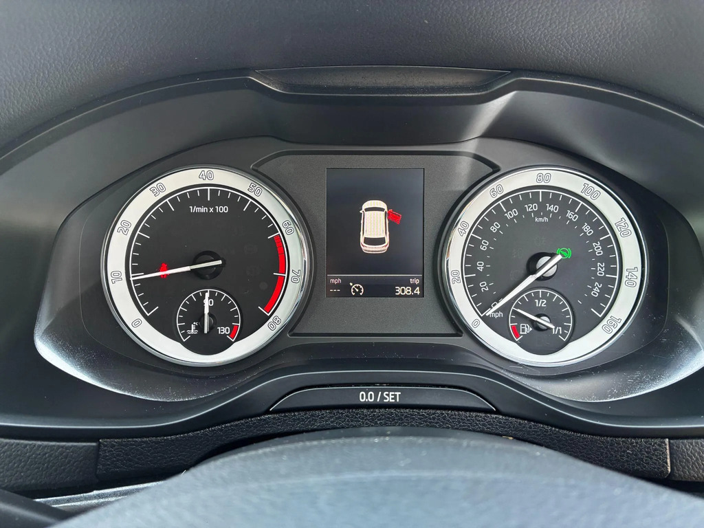 Skoda Karoq Skoda Karoq Se L 1.5 Tsi 150 Ps 6G Man Green #14