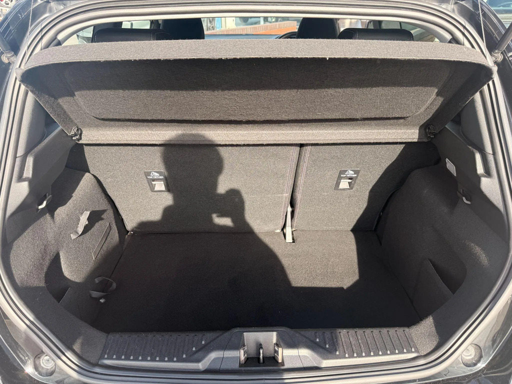 Ford Fiesta Ford Fiesta 1.0 Fiesta Zetec T Blue #22