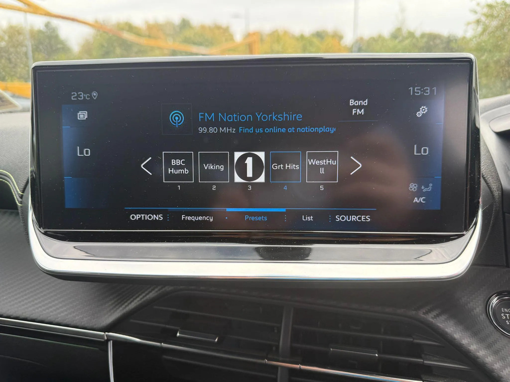 Peugeot 208 1.2 Puretech 100 Allure Premium Cwvehiclemarketing Grey #17