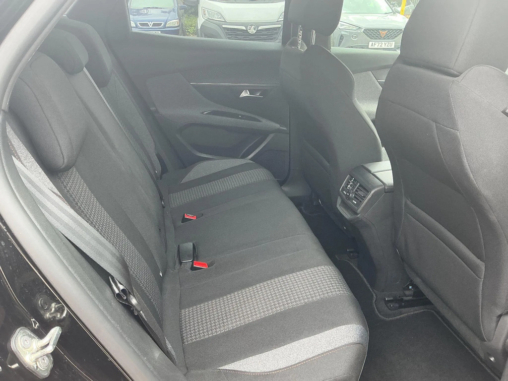 Peugeot 3008 1.2 Puretech Gt Suv Eat Euro 6 Ss 1 #7