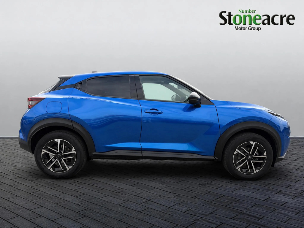 Nissan Juke 1.6 N-connecta Suv Hybrid Euro 6 Black #8