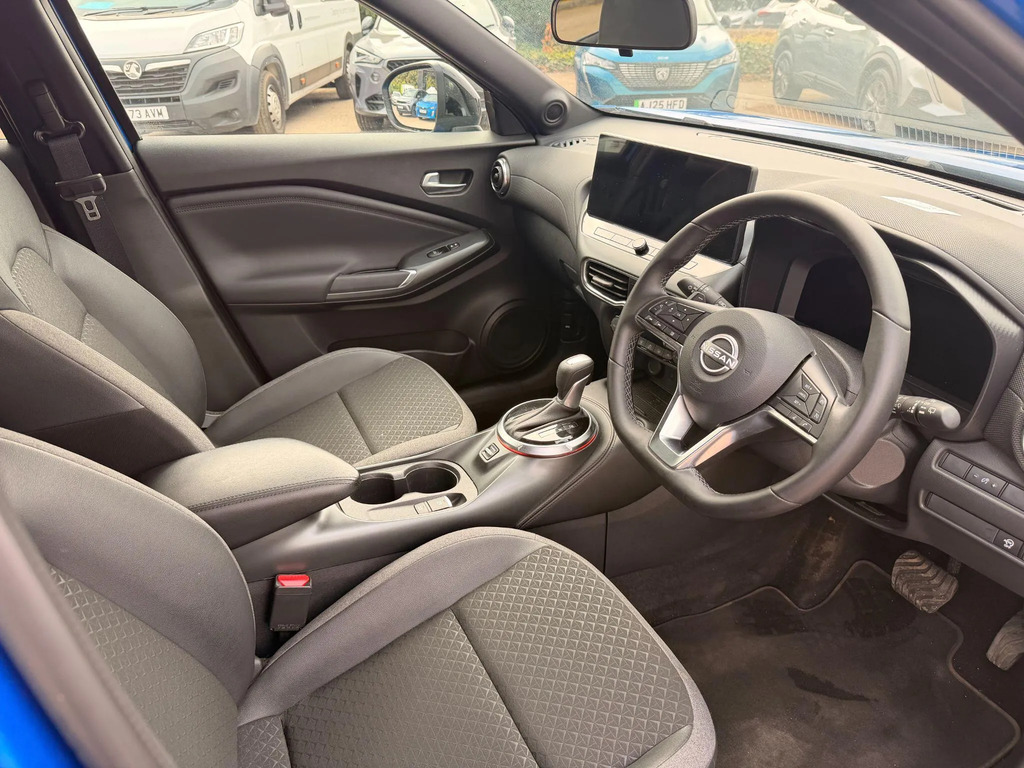 Nissan Juke 1.6 N-connecta Suv Hybrid Euro 6 Black #9