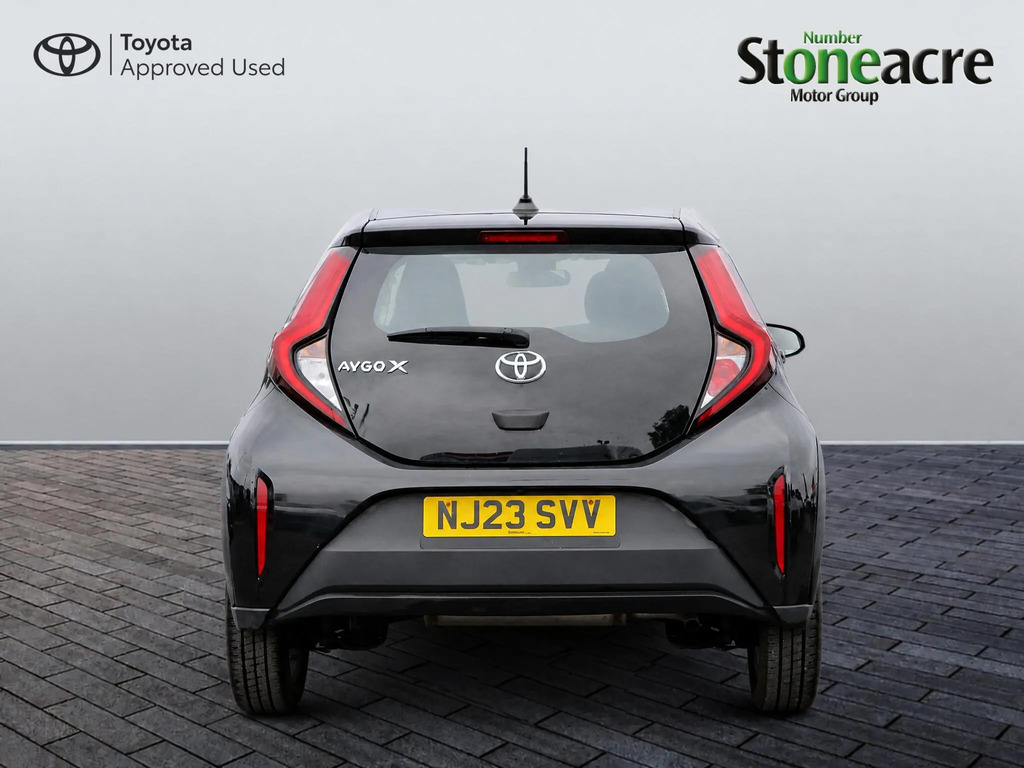 Toyota Aygo X 1.0 Vvt-i Pure #4