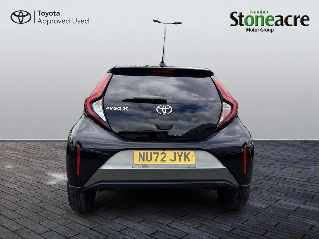 Toyota Aygo X 1.0 Vvt-i Edge #4