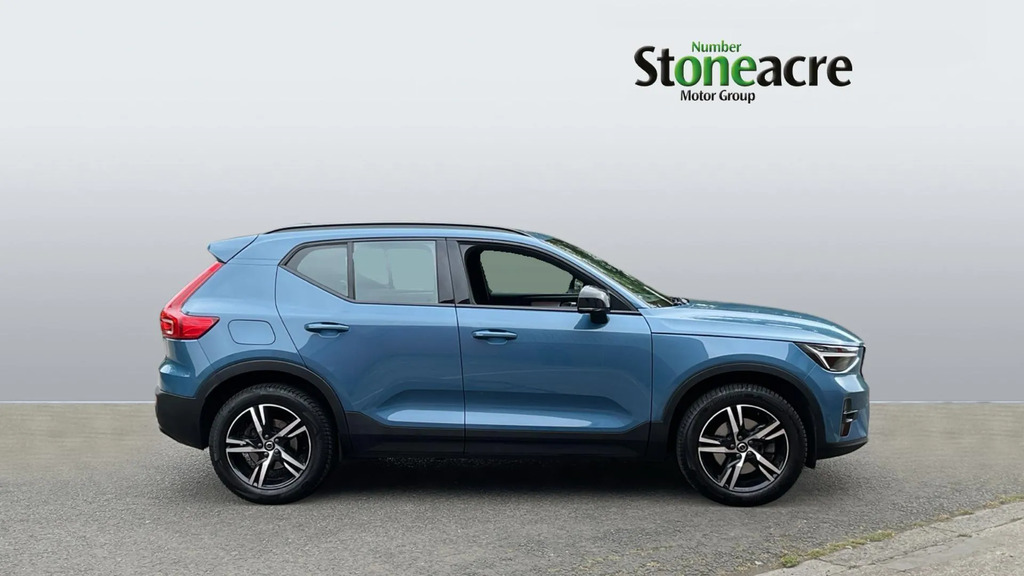 Volvo XC40 2.0 B3p Plus Dark  #3